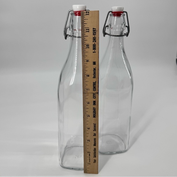 Vintage Italian (2) Swing Top 1 Lt. Glass Bottles/Carafes - Picture 10 of 11